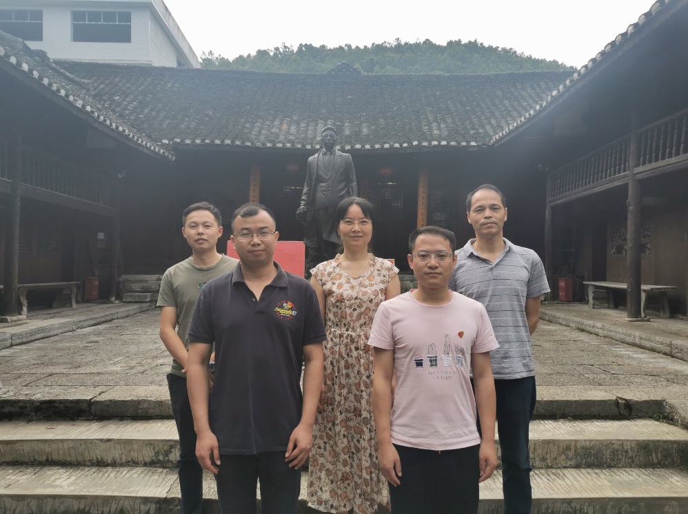 点击查看大图