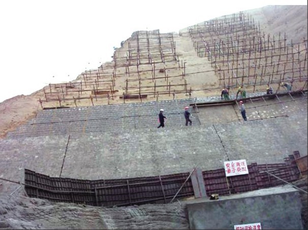 国家重点项目西气东输管道建设陕西－北京二线穿越黄河隧道工程监理