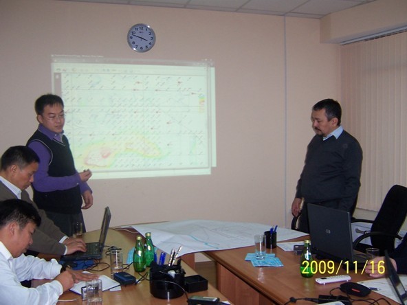 Technicians visit sylvite and phosphor exploitation site in Kazakhstan for technical exchanges. 